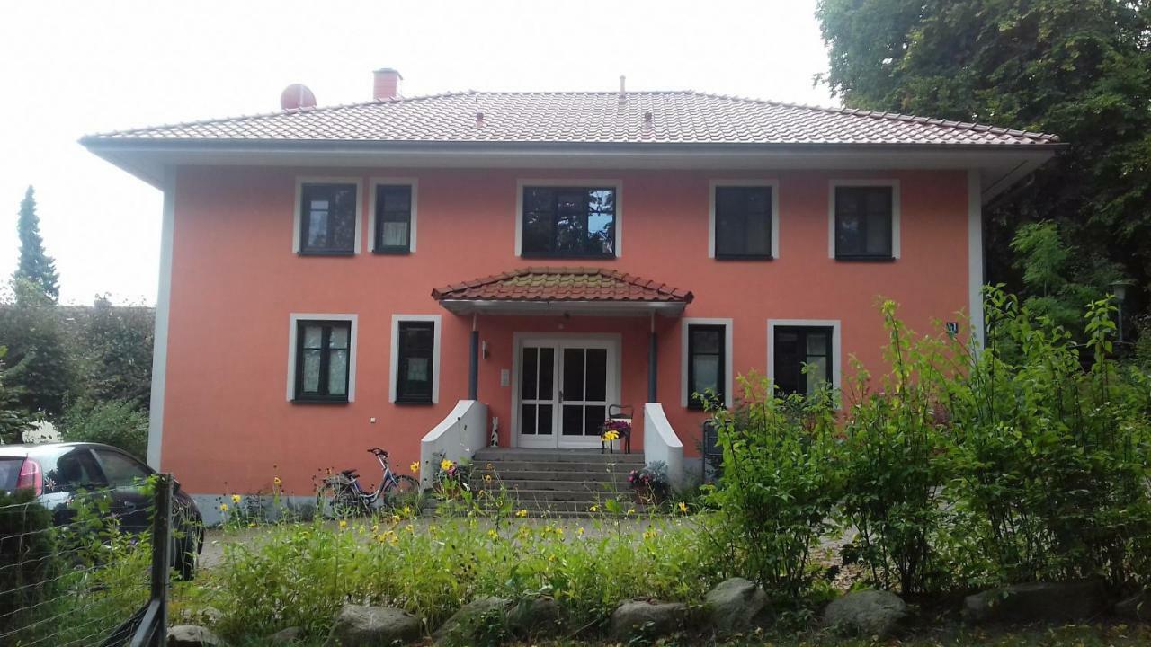 Fewo 1 Waren Mueritz - Haus Buchen Am Tiefwarensee - 1 Zi Bagian luar foto
